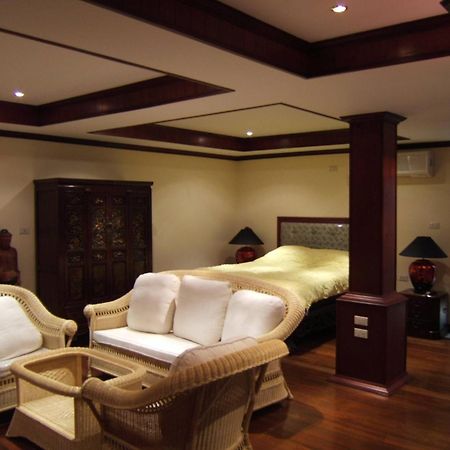 Prince Edouard Apartments & Resort Sha Extra Plus Patong Dış mekan fotoğraf