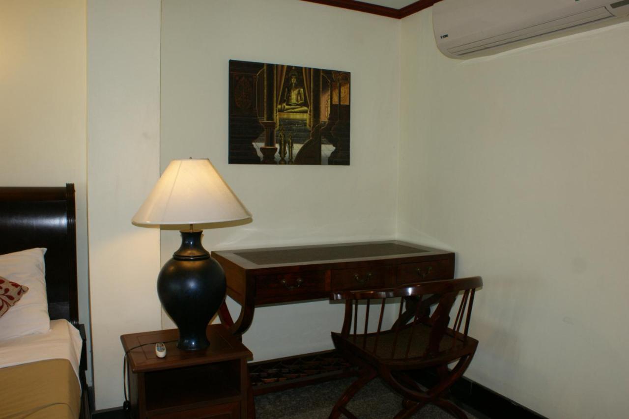 Prince Edouard Apartments & Resort Sha Extra Plus Patong Dış mekan fotoğraf