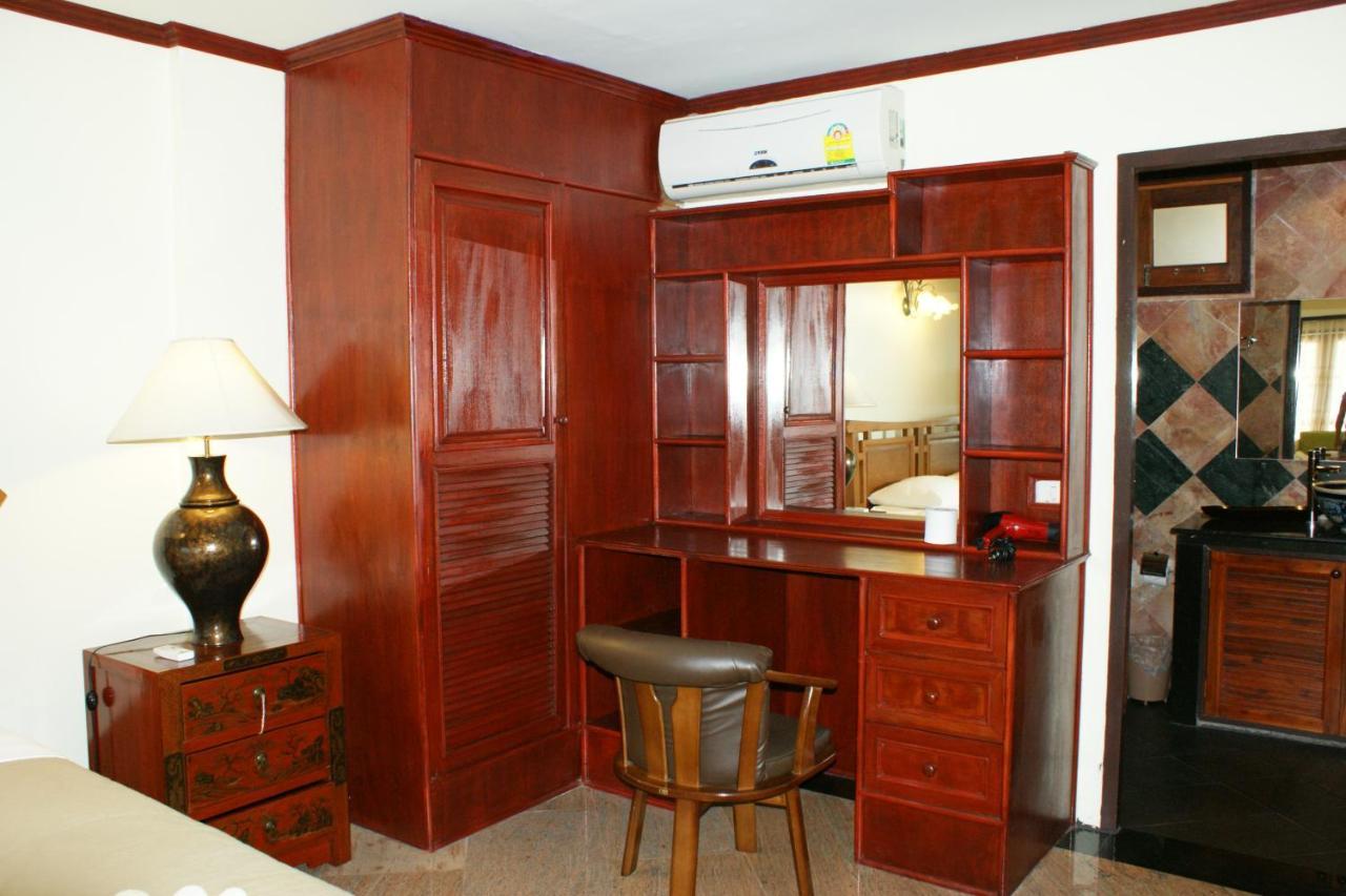 Prince Edouard Apartments & Resort Sha Extra Plus Patong Dış mekan fotoğraf